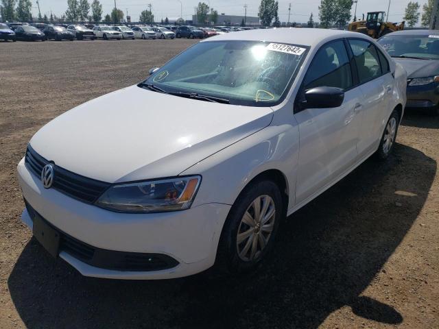 3VW2K7AJ7DM418073 - 2013 VOLKSWAGEN JETTA BASE WHITE photo 2