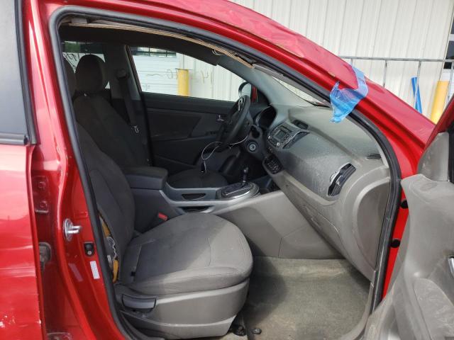 KNDPB3A20C7287572 - 2012 KIA SPORTAGE B RED photo 5