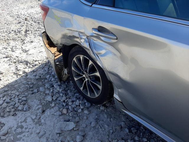 4T1BK1EB9HU252462 - 2017 TOYOTA AVALON XLE SILVER photo 9