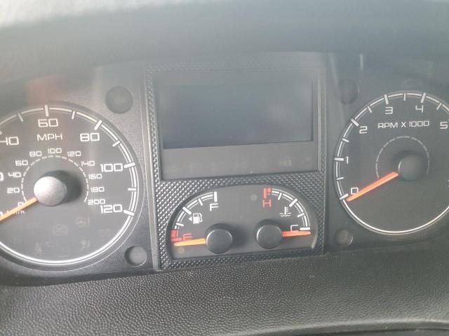 3C6URVJG4LE138157 - 2020 RAM PROMASTER WHITE photo 8