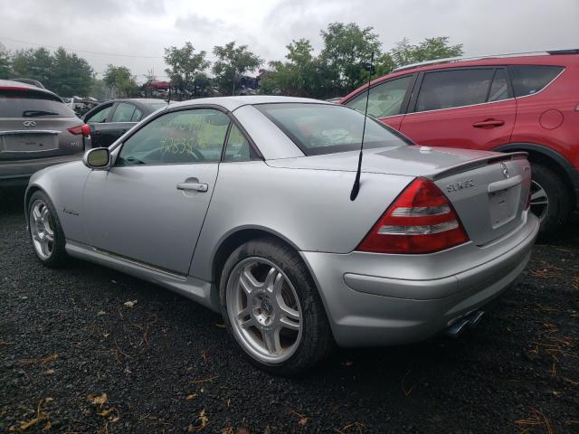 WDBKK66F82F260100 - 2002 MERCEDES-BENZ SLK 32 AMG SILVER photo 3