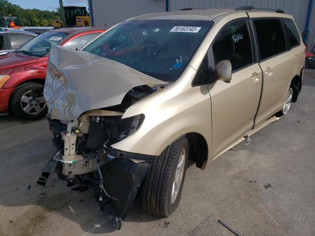 5TDKK3DC1ES460605 - 2014 TOYOTA SIENNA LE GOLD photo 2