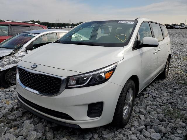 KNDMA5C16J6363725 - 2018 KIA SEDONA L WHITE photo 2