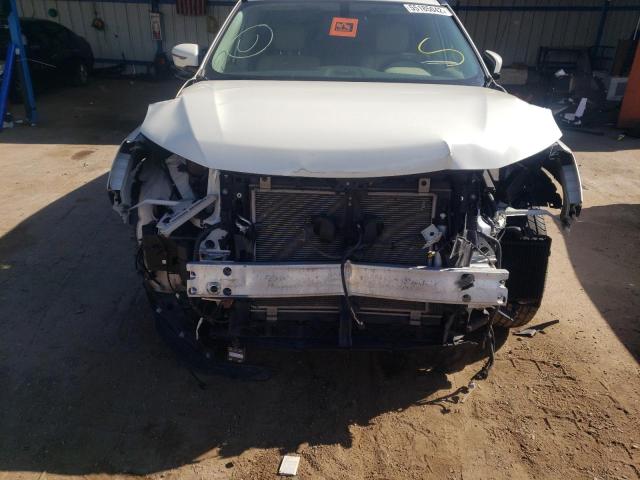 5N1DR2MM4JC670453 - 2018 NISSAN PATHFINDER WHITE photo 9