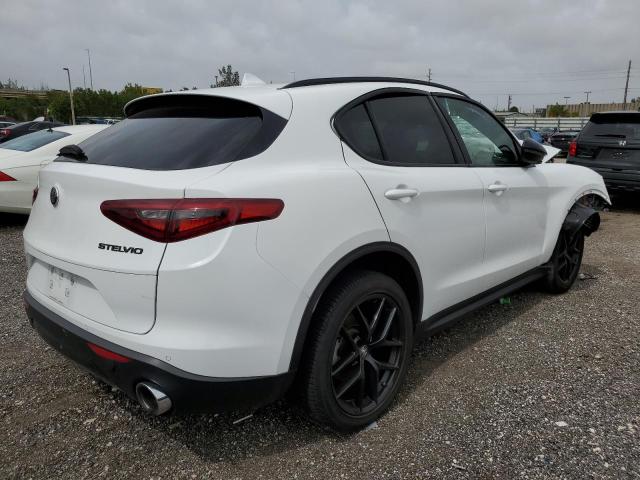 ZASPAJAN9M7D08607 - 2021 ALFA ROMEO STELVIO SP WHITE photo 4