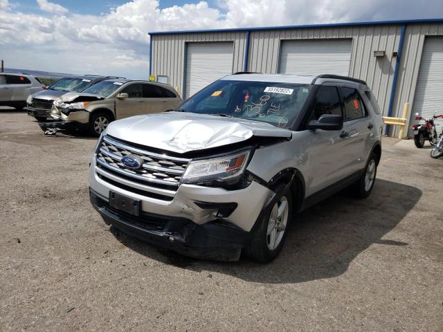 1FM5K8B84JGC86134 - 2018 FORD EXPLORER SILVER photo 2