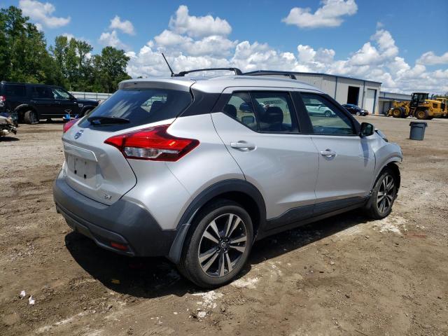 3N1CP5CU6KL542345 - 2019 NISSAN KICKS S SILVER photo 4