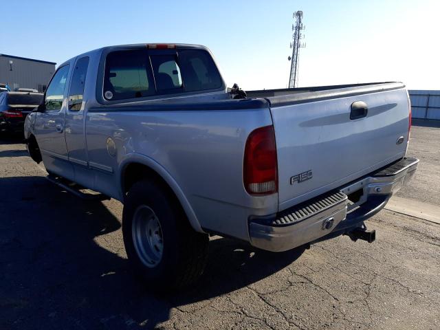 1FTZX18W2WKB57818 - 1998 FORD F150 SILVER photo 3