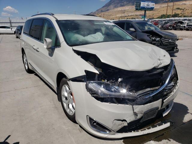 2C4RC1EG8HR683786 - 2017 CHRYSLER PACIFICA T WHITE photo 1
