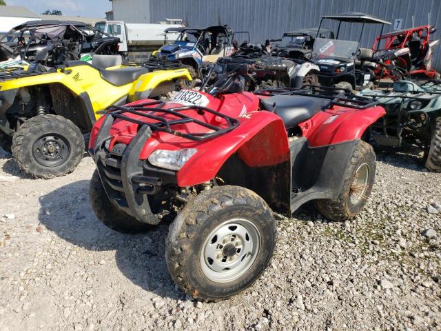 1HFTE3405A4304385 - 2010 HONDA TRX420 TM RED photo 2