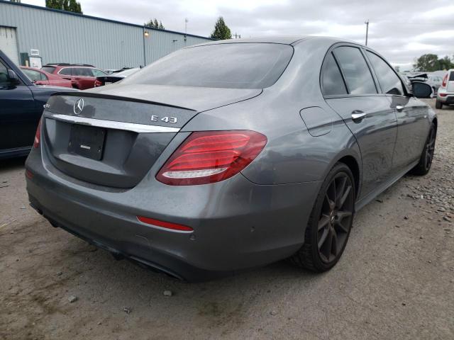 WDDZF6EB3JA439777 - 2018 MERCEDES-BENZ E 43 4MATI SILVER photo 4