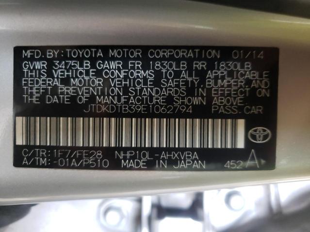 JTDKDTB39E1062794 - 2014 TOYOTA PRIUS C SILVER photo 10