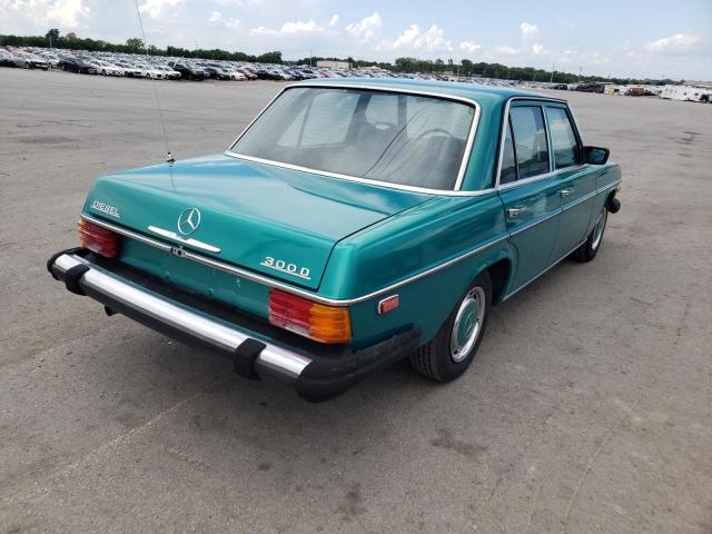 11511412014322 - 1975 MERCEDES-BENZ 300 GREEN photo 4