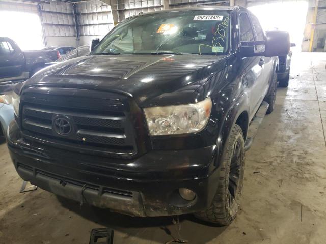 5TFDY5F11AX149954 - 2010 TOYOTA TUNDRA CRE BLACK photo 2