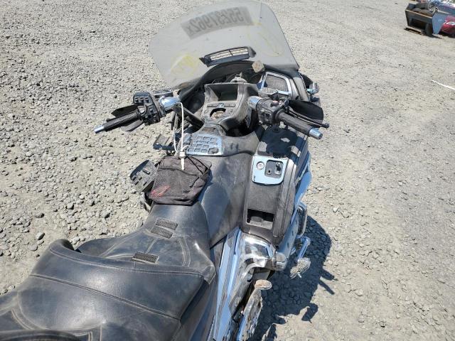 1HFSC47G8AA901077 - 2010 HONDA GL1800 GRAY photo 5