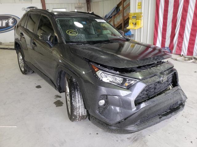 2T3C1RFV9MC096117 - 2021 TOYOTA RAV4 XLE P CHARCOAL photo 1