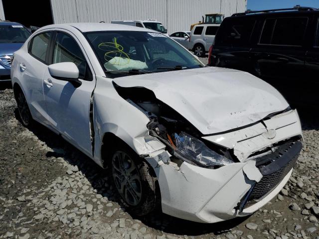 3MYDLBYV3KY522135 - 2019 TOYOTA YARIS L WHITE photo 1