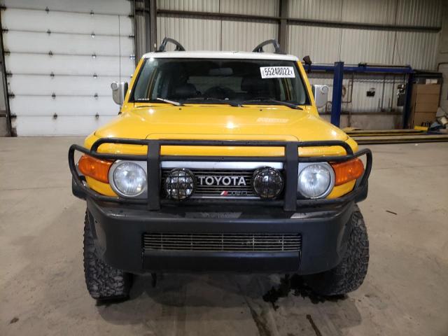 JTEBU11F470002328 - 2007 TOYOTA FJ CRUISER YELLOW photo 9