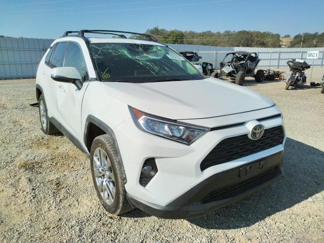 JTMA1RFV4LD067710 - 2020 TOYOTA RAV4 XLE P WHITE photo 1