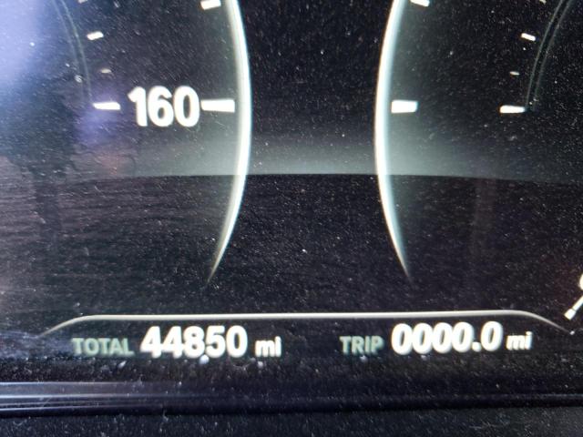 5UXTR9C54JLD59237 - 2018 BMW X3 XDRIVE3 WHITE photo 8