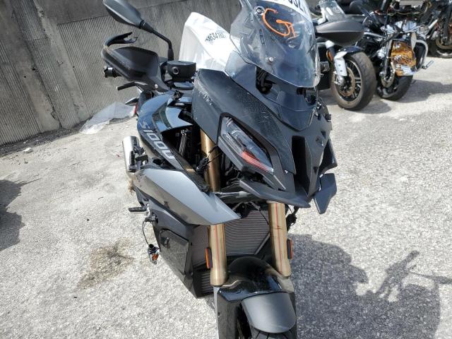 WB10E4306N6F49372 - 2022 BMW S 1000 XR BLACK photo 9