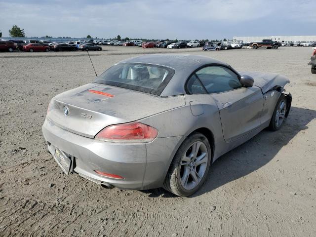 WBALM735X9E351190 - 2009 BMW Z4 SDRIVE3 GRAY photo 4