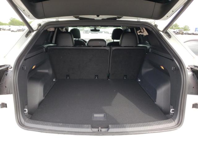 1V26E2CAXLC209646 - 2020 VOLKSWAGEN ATLAS CROS أبيض صورة 9