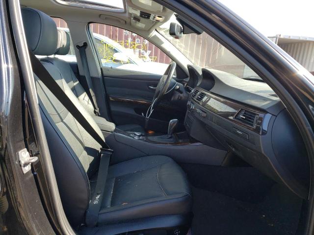 WBAPK5C58AA652922 - 2010 BMW 325XI BLACK photo 5