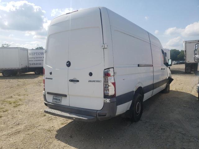 WD3PE8CC7D5741981 - 2013 MERCEDES-BENZ SPRINTER 2 WHITE photo 4