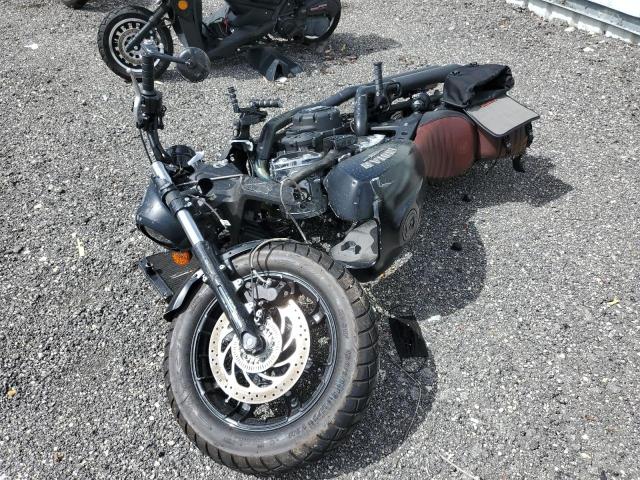 56KMTA008J3131248 - 2018 INDIAN MOTORCYCLE CO. SCOUT BOBB BLACK photo 2