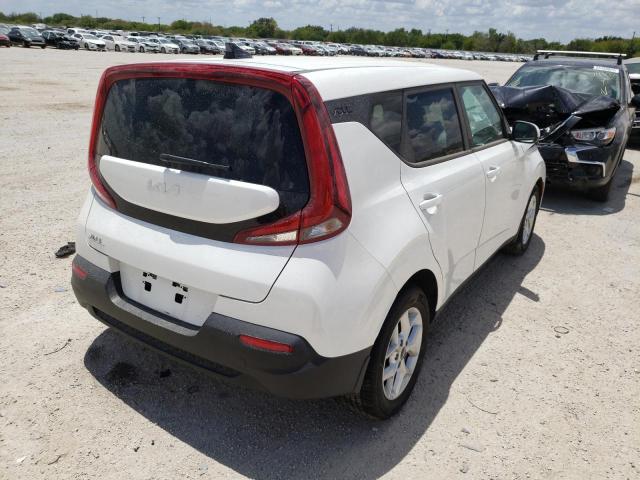 KNDJ23AU9N7164881 - 2022 KIA SOUL LX WHITE photo 4