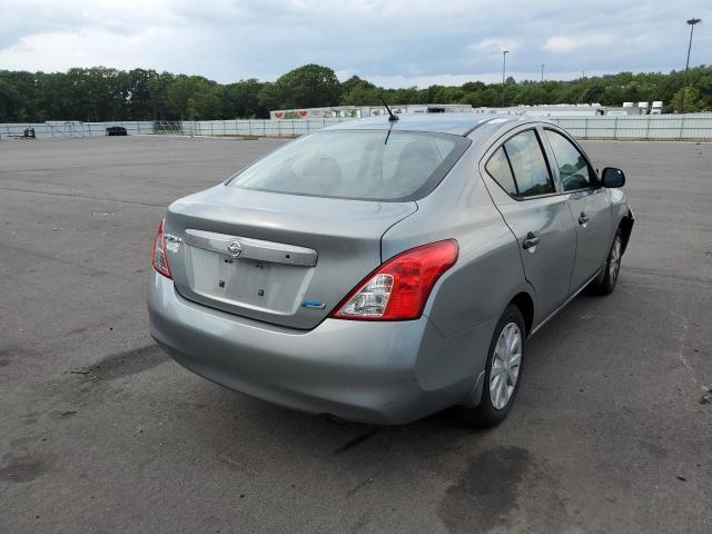 3N1CN7AP1CL930325 - 2012 NISSAN VERSA S GRAY photo 4