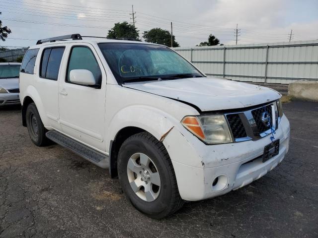 5N1AR18U77C630822 - 2007 NISSAN PATHFINDER WHITE photo 1