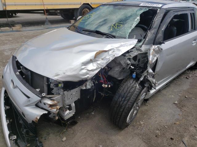 JTKJF5C78D3053485 - 2013 TOYOTA SCION TC 银色 照片 9