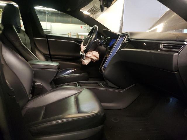 5YJSA1E27GF160619 - 2016 TESLA MODEL S Negro foto 5