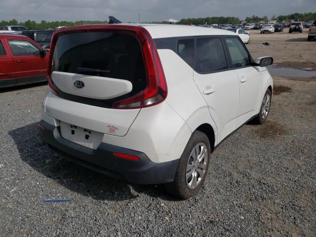 KNDJ23AU0L7001968 - 2020 KIA SOUL LX WHITE photo 4