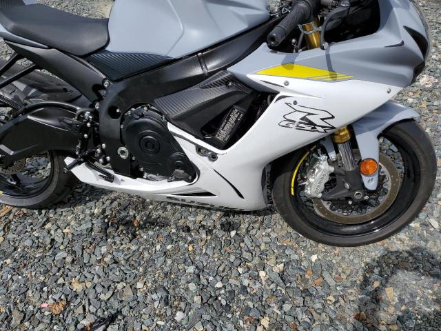 JS1GR7MAXN7100664 - 2022 SUZUKI GSX-R750 TWO TONE photo 9