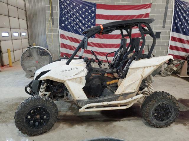 3JBPGDP17EJ000408 - 2014 CAN-AM MAVERICK 1 WHITE photo 3