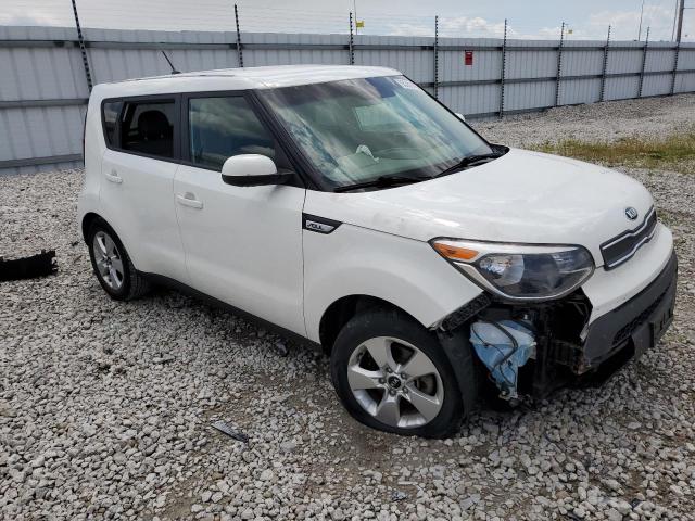 KNDJN2A24H7502272 - 2017 KIA SOUL WHITE photo 1