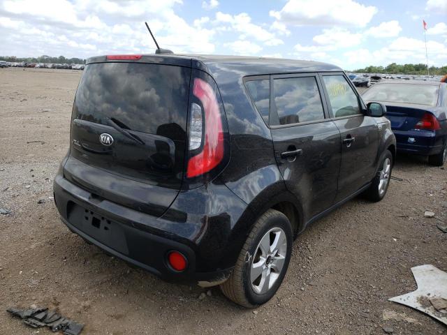 KNDJN2A2XJ7904495 - 2018 KIA SOUL BLACK photo 4