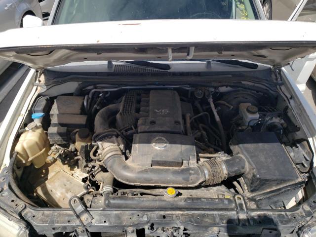 5N1AR18W65C787370 - 2005 NISSAN PATHFINDER WHITE photo 7