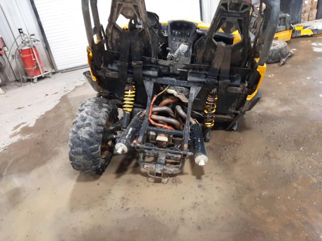 3JBKKCP12CJ002597 - 2012 CAN-AM COMMANDER YELLOW photo 6