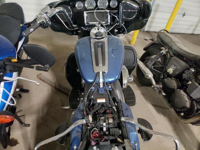1HD1KEL12EB629897 - 2014 HARLEY-DAVIDSON FLHTK ELEC 蓝色 照片 5