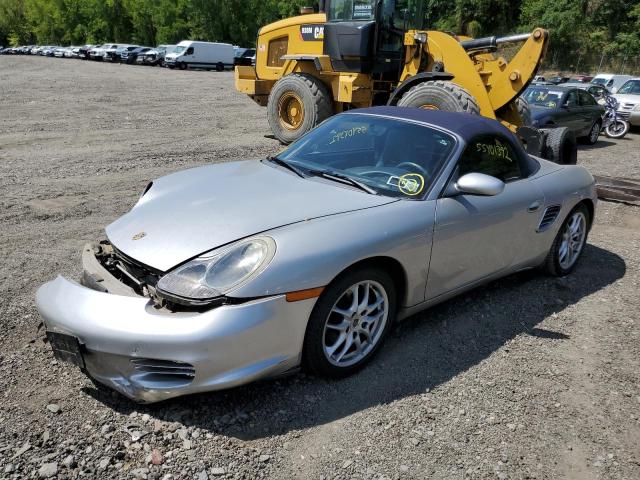 WP0CA298X3U620835 - 2003 PORSCHE BOXSTER SILVER photo 2