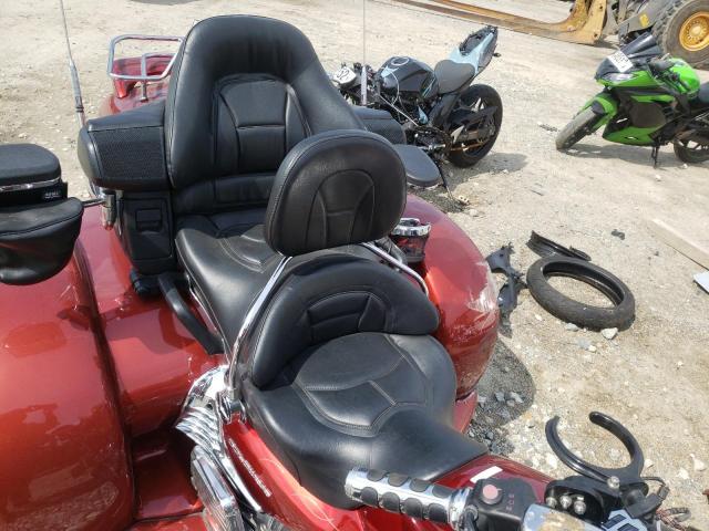 1HFSC47H28A703985 - 2008 HONDA GL1800 RED photo 6