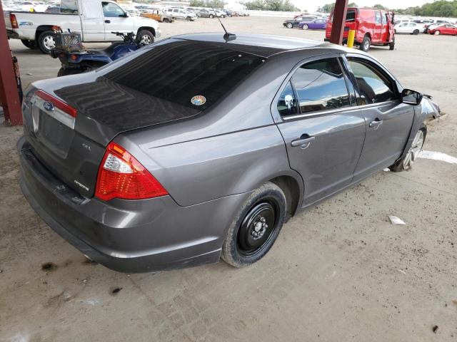 3FAHP0JGXBR303418 - 2011 FORD FUSION SEL GRAY photo 4