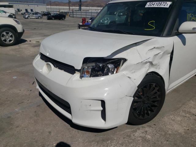 JTLZE4FE4CJ000427 - 2012 TOYOTA SCION XB 白色 照片 9