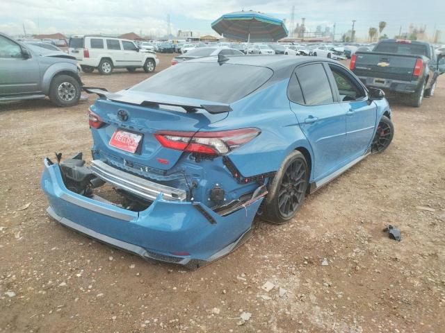 4T1KZ1AK3NU070009 - 2022 TOYOTA CAMRY TRD BLUE photo 4