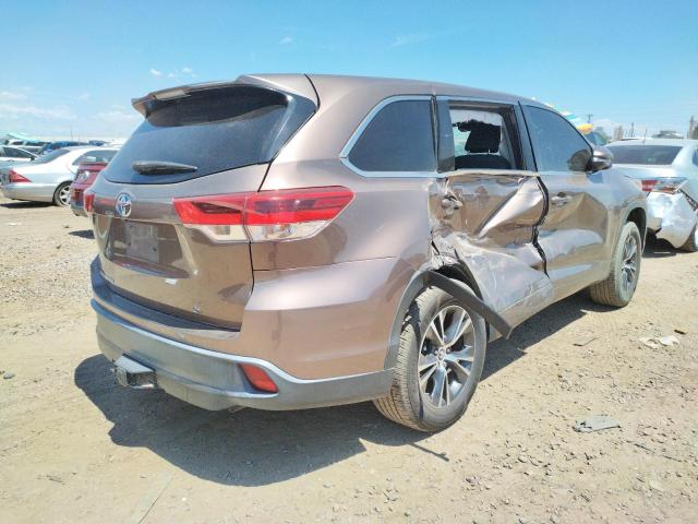 5TDZZRFH3JS256324 - 2018 TOYOTA HIGHLANDER LE  photo 4