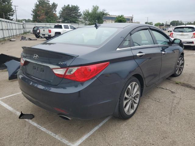 5NPEC4AB5DH752385 - 2013 HYUNDAI SONATA SE BLUE photo 4